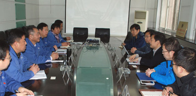 西安理工大領(lǐng)導(dǎo)來星火機(jī)床公司洽談合作