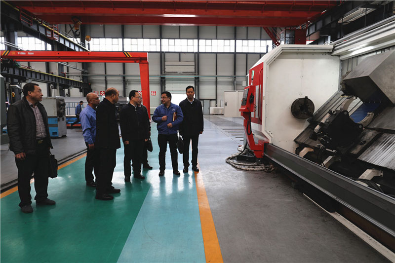 天水市委領導調(diào)研星火機床公司人才工作