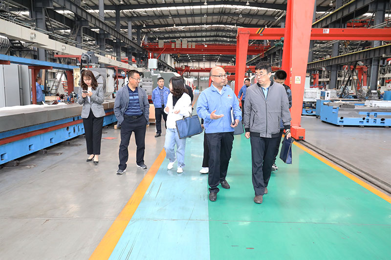 民革天水市委會(huì)調(diào)研組一行來星火機(jī)床公司開展深化國有企業(yè)改革調(diào)研