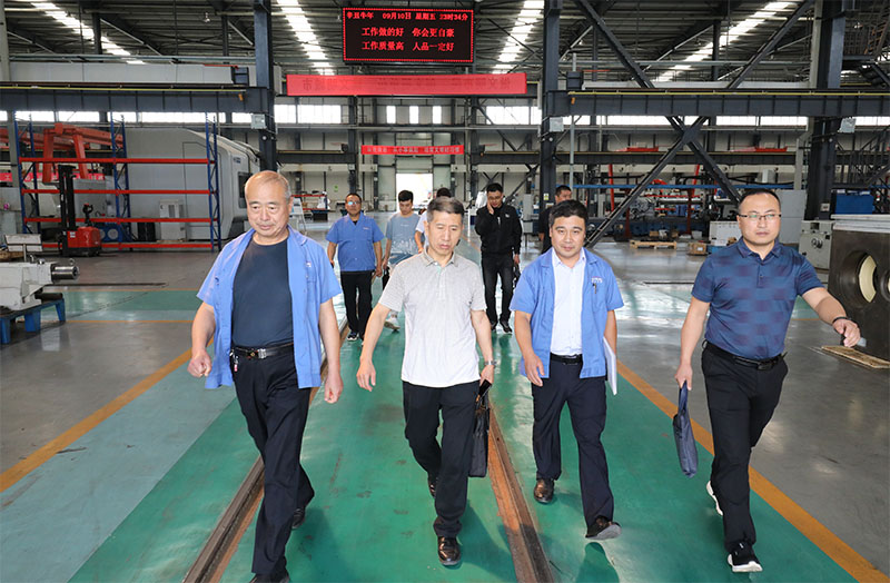 天水市人社局領(lǐng)導(dǎo)來(lái)星火公司調(diào)研用工情況 天水市人社局領(lǐng)導(dǎo)來(lái)星火公司調(diào)研用工情況