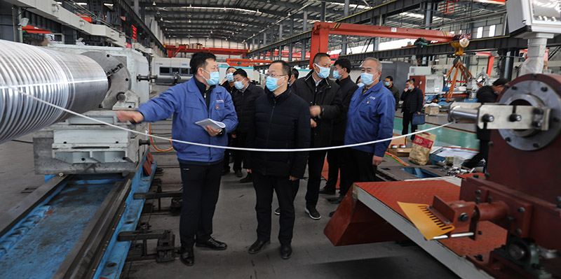 天水市委常委、常務(wù)副市長(zhǎng)賈義翔來(lái)星火公司調(diào)研