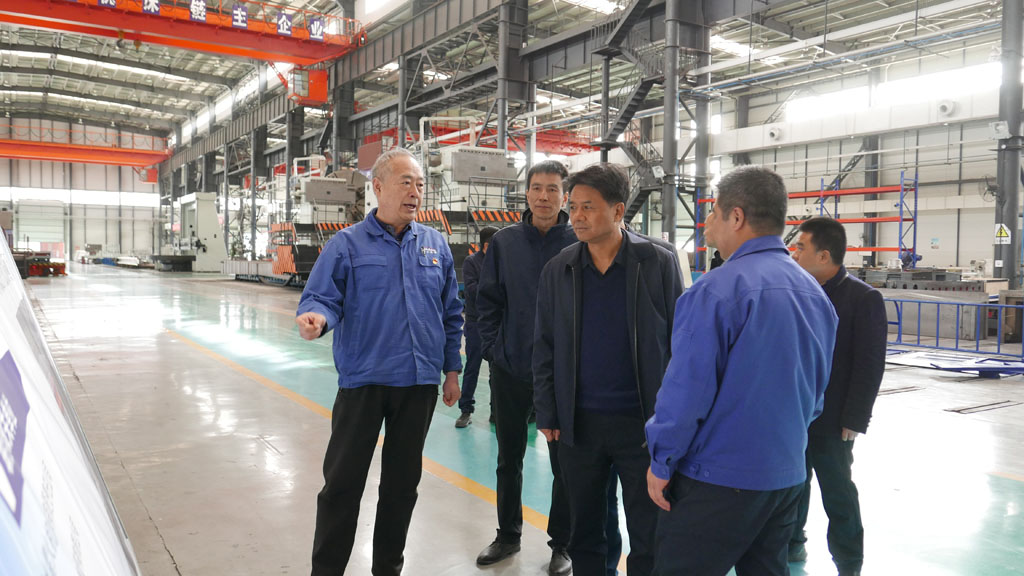 市發(fā)改委監(jiān)察組到星火機(jī)床公司調(diào)研