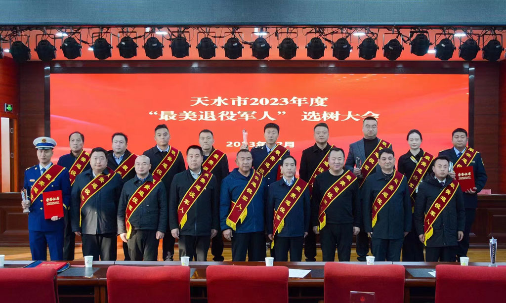 星火機(jī)床集團(tuán)公司正高級工程師黃玉明入選市領(lǐng)軍人才 星火機(jī)床集團(tuán)公司正高級工程師黃玉明入選市領(lǐng)軍人才