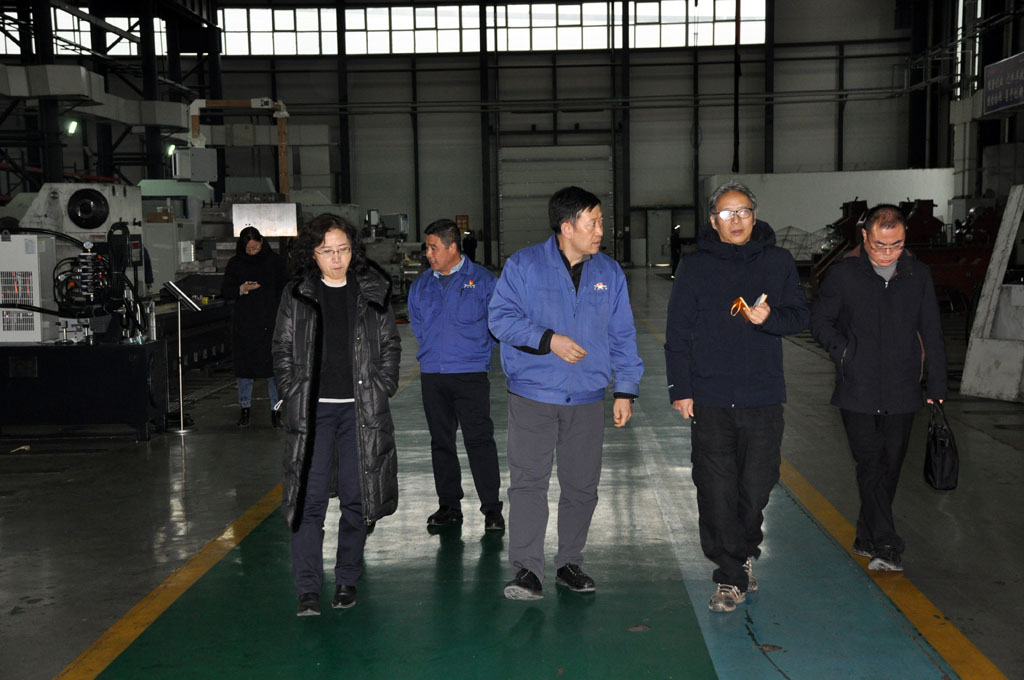 深圳證券交易所考察組來星火數(shù)控公司參觀考察