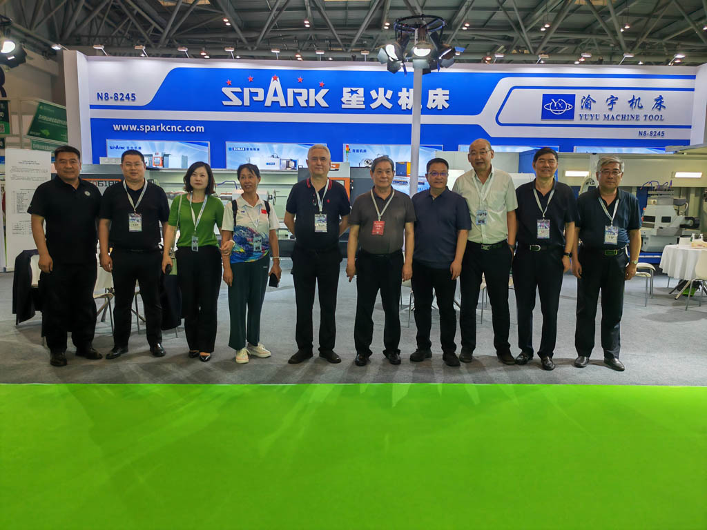 星火數(shù)控產(chǎn)品參加第25屆立嘉國(guó)際智能裝備展    開(kāi)拓西南市場(chǎng)