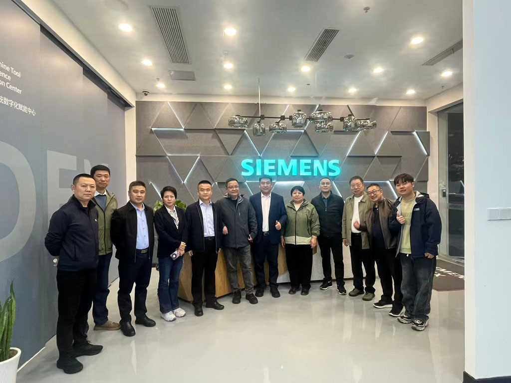 以“他山之石”鍛造發(fā)展新引擎：星火數(shù)控赴寧滬開展高端對(duì)標(biāo)，擘畫數(shù)字化轉(zhuǎn)型新藍(lán)圖