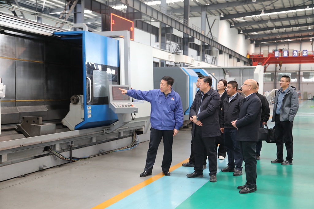 蘭石集團領導帶隊調(diào)研星火數(shù)控公司 蘭石集團領導帶隊調(diào)研星火數(shù)控公司